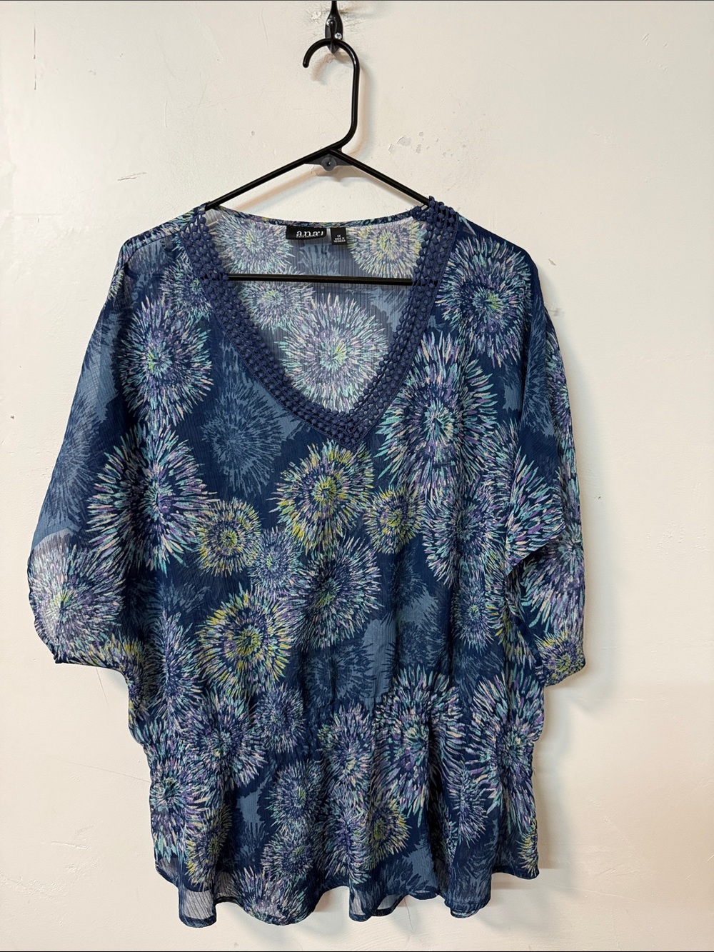 a.n.a Navy Floral V-Neck Tunic with Multicolor Burst Print